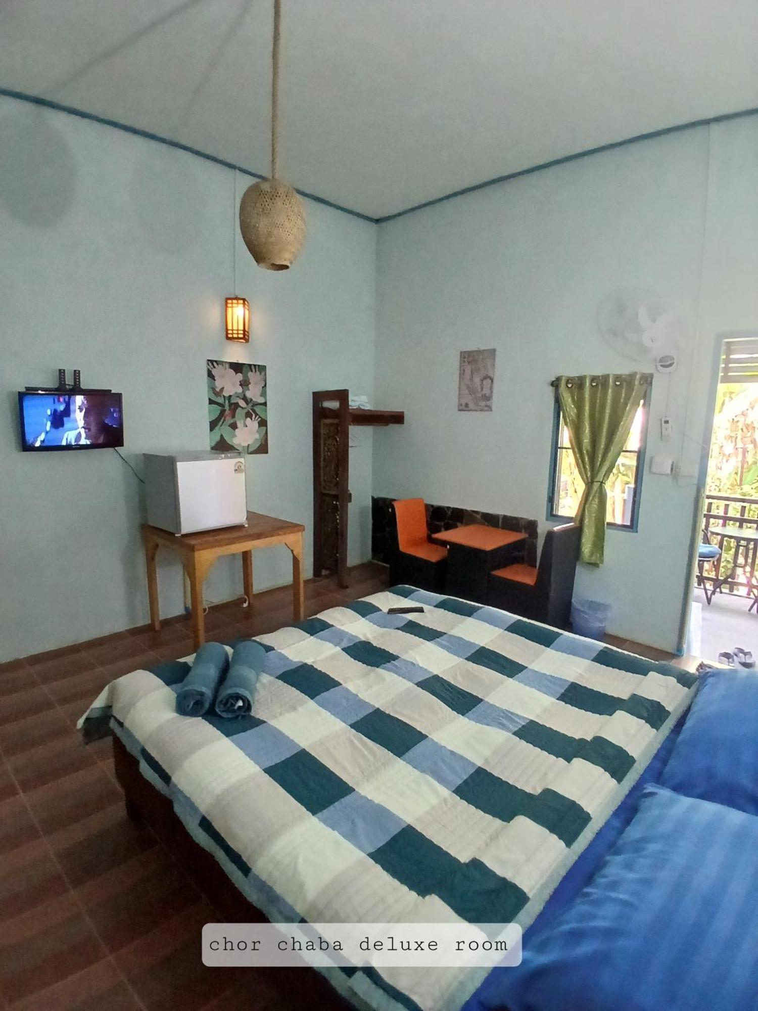 Chor Chaba Hotel Ko Kut Exterior photo